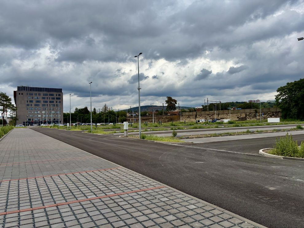 Parkoviště Nová Zbrojovka
